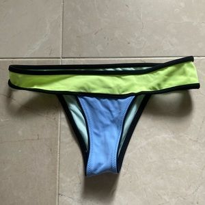 Victoria’s Secret bikini bottom size XS